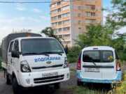 В Лазаревском районе Сочи устраняют утечку на водоводе
