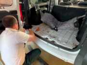 На российско-абхазской границе поймали два автомобиля с контрабандой