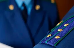В Сочи сотрудницам таможни пересчитали детские пособия после вмешательства прокуратуры