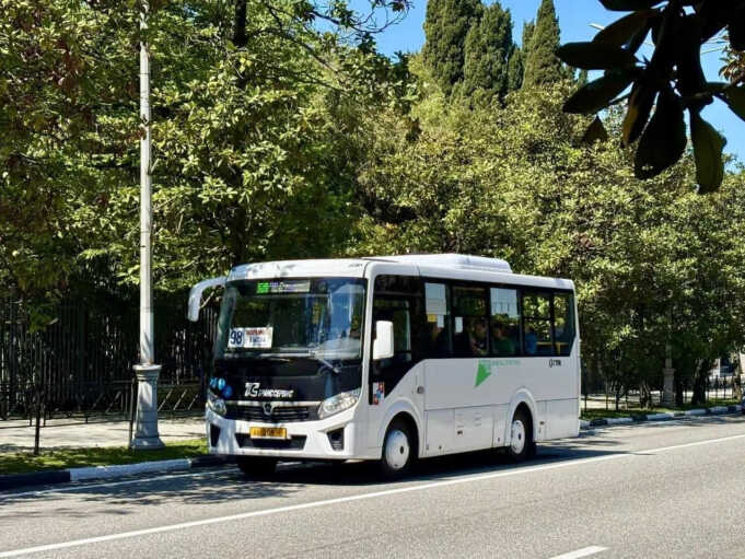53628